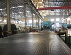 鋼絲繩芯阻燃輸送帶生產(chǎn)線